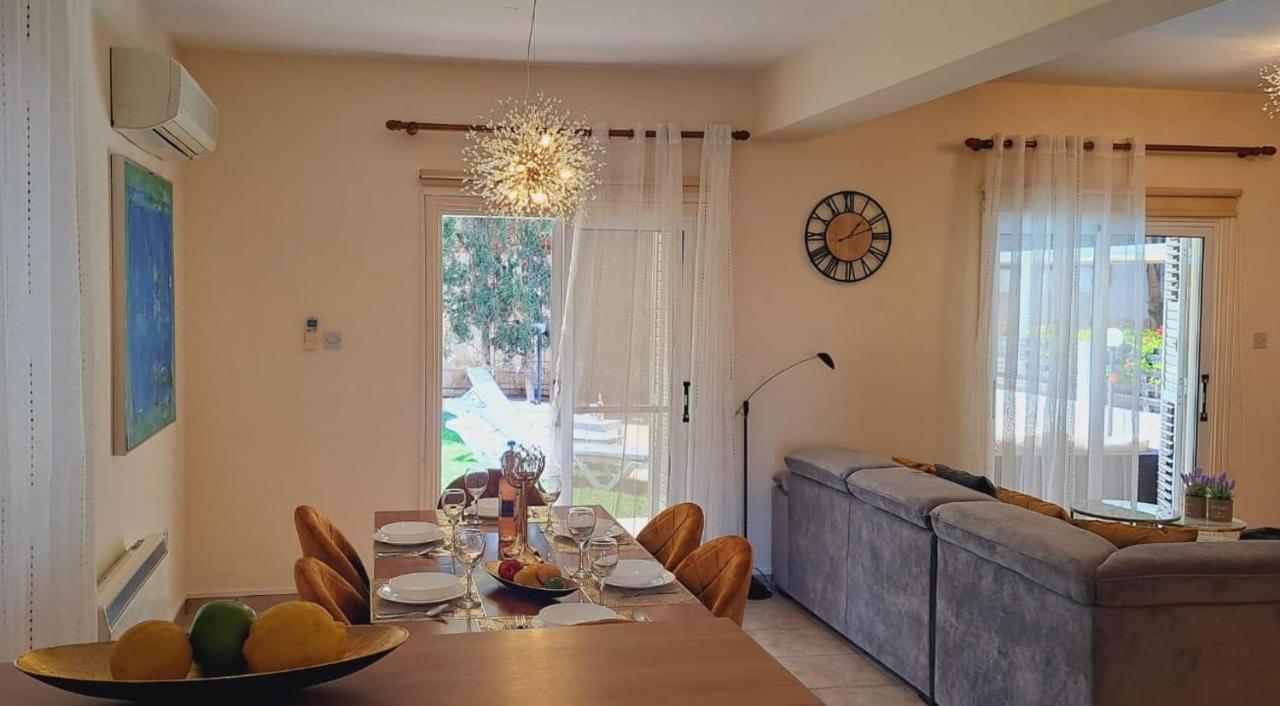 Villa Marina By Fig Tree Bay プロタラス エクステリア 写真